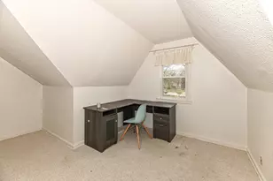 2721 S 76th St, West Allis, WI 53219 - Photo 19