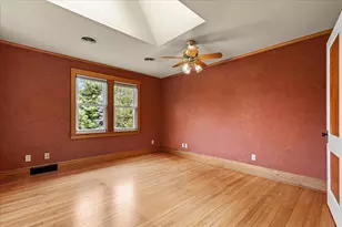 427 N Maple Ln, Racine, WI 53105 - Photo 33