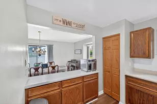 3925 W College Ave, Franklin, WI 53221 - Photo 11