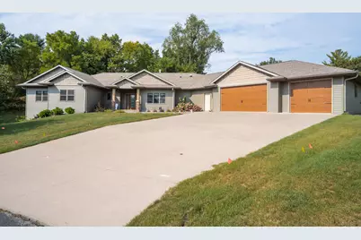 13175  Jay St, Trempealeau, WI 54661 - Photo 1