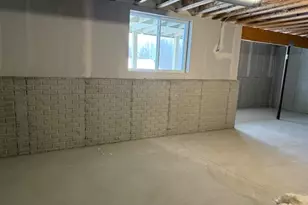 N162W21814 Poppy Rd, Jackson, WI 53037 - Photo 15