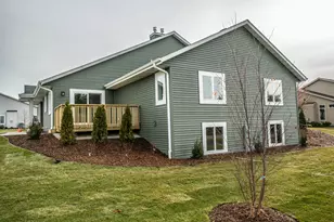 W206N16178 Stonebrook Dr, Jackson, WI 53037 - Photo 21