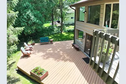 4992  Lake Bluff Rd, Belgium, WI 53074 - Photo 17