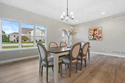 7038  Stonewood Ln, Lannon, WI 53046 - Photo 9