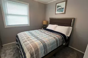 3835 S 17th St, Milwaukee, WI 53221 - Photo 9