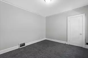 4642 W Medford Ave, Milwaukee, WI 53216 - Photo 7