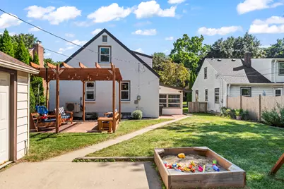 3711 S 3rd St, Milwaukee, WI 53207 - Photo 31