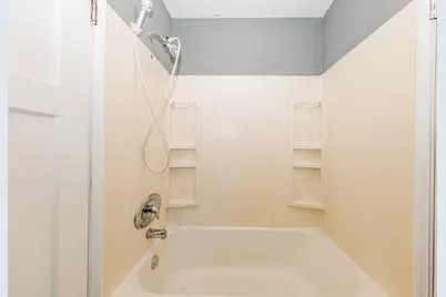 4502 W Crawford Ave #4504, Greenfield, WI 53220 - Photo 29