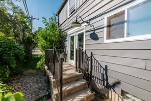 4502 W Crawford Ave, Greenfield, WI 53220 - Photo 35