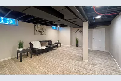 4249 N 18th St, Milwaukee, WI 53209 - Photo 17