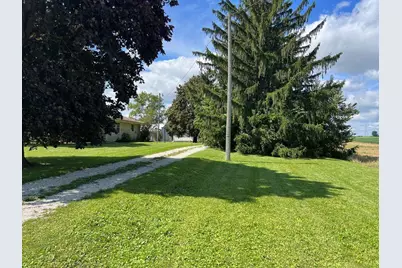 3817  68th St, Racine, WI 53126 - Photo 5