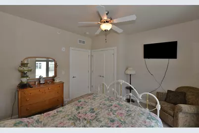 141  Main St #429, Racine, WI 53403 - Photo 23