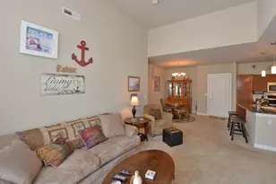 141 Main St, Racine, WI 53403 - Photo 11