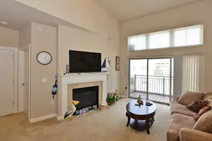 141 Main St, Racine, WI 53403 - Photo 9