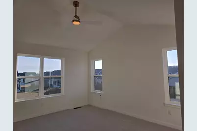 1275  Wild Rye Ln, Oconomowoc, WI 53066 - Photo 13