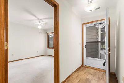 217  Hartford Sq, Hartford, WI 53027 - Photo 25