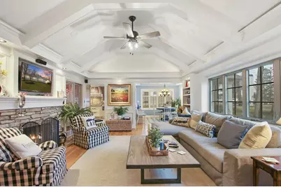 642  Agaming Rd, Fontana, WI 53125 - Photo 1