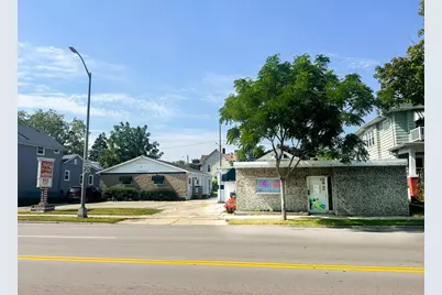 1318 N Main St #1324, Racine, WI 53402 - Photo 1