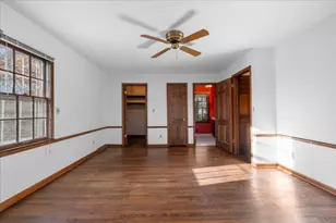 1012 W Cedar Ridge Ct, Mequon, WI 53092 - Photo 17