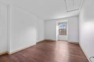 1012 W Cedar Ridge Ct, Mequon, WI 53092 - Photo 23