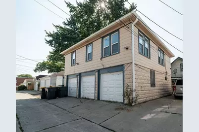 2054 S 77th St #2056, West Allis, WI 53219 - Photo 5