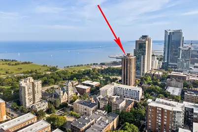 929 N Astor St #405, Milwaukee, WI 53202 - Photo 31