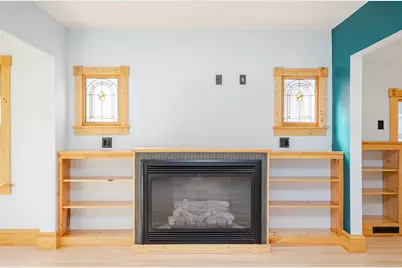 3457 S 10th St, Milwaukee, WI 53215 - Photo 11