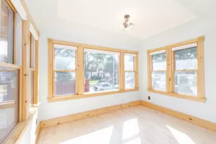 3457 S 10th St, Milwaukee, WI 53215 - Photo 25