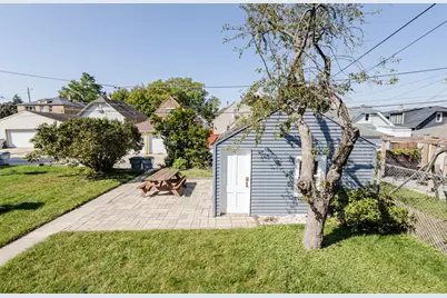 3457 S 10th St, Milwaukee, WI 53215 - Photo 47