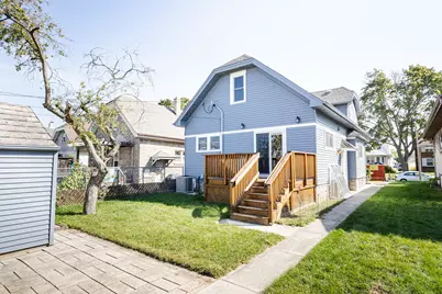 3457 S 10th St, Milwaukee, WI 53215 - Photo 15