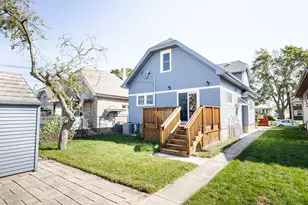 3457 S 10th St, Milwaukee, WI 53215 - Photo 15