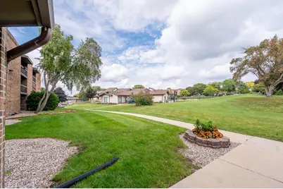 9002 W Lisbon Ave #202, Milwaukee, WI 53222 - Photo 13