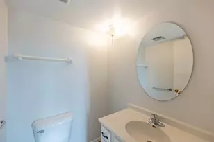 9002 W Lisbon Ave, Milwaukee, WI 53222 - Photo 9