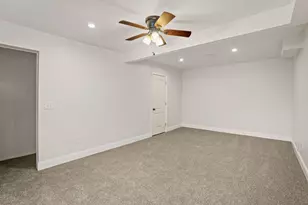 744 N 115th St, Wauwatosa, WI 53226 - Photo 25