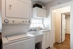 744 N 115th St, Wauwatosa, WI 53226 - Photo 21