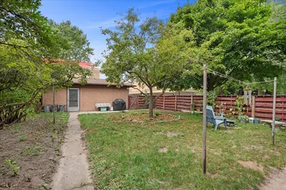 703  St Clair Ave, Sheboygan, WI 53081 - Photo 23
