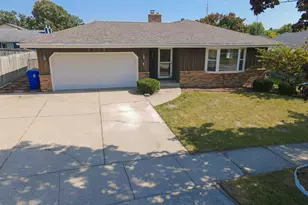 4005 53rd Ave, Kenosha, WI 53144 - Photo 1