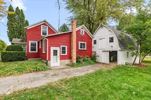 487 Clay St, Green Lake, WI 54941 - Photo 3