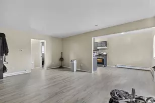 7871 N 60th St, Milwaukee, WI 53223 - Photo 5