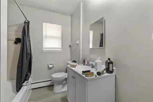 7871 N 60th St, Milwaukee, WI 53223 - Photo 9