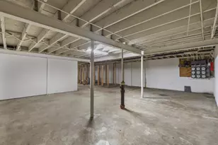 7871 N 60th St, Milwaukee, WI 53223 - Photo 19