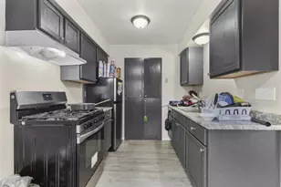 7871 N 60th St, Milwaukee, WI 53223 - Photo 15