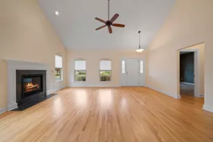 677 Cook St, Walworth, WI 53184 - Photo 9