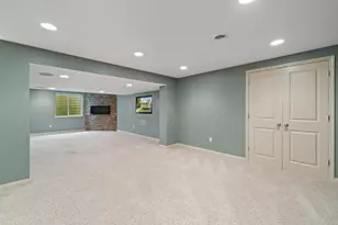 677 Cook St, Walworth, WI 53184 - Photo 29