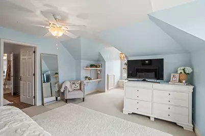 1702 E Juniper Way, Hartland, WI 53029 - Photo 109