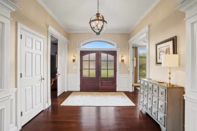 1702 E Juniper Way, Hartland, WI 53029 - Photo 11