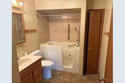 813  Hickory St -, Mauston, WI 53948 - Photo 15