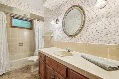 W305N5260  Gail Ln, Hartland, WI 53029 - Photo 17