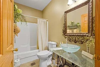 710  Moraine Ct, Kewaskum, WI 53040 - Photo 19