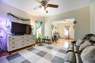 1731 S 60th St, West Allis, WI 53214 - Photo 5